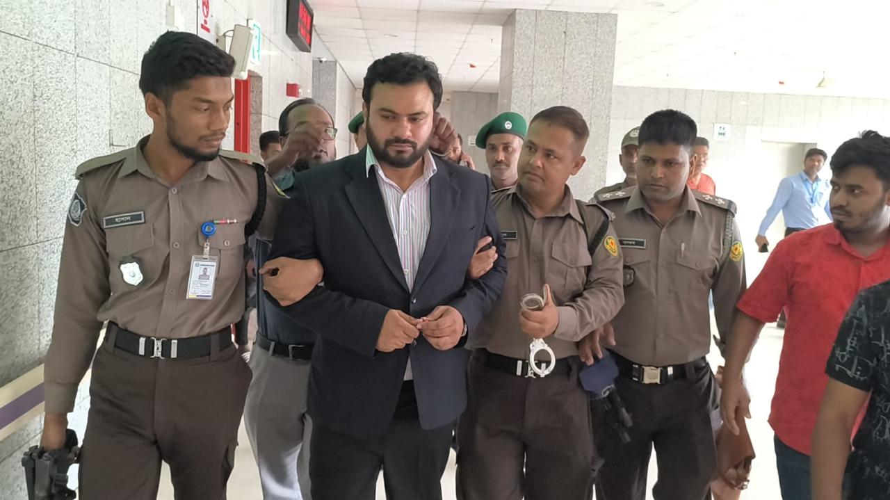 A person named Irfan Jahan Noor has been arrested for making a fake notification of His Excellency the President. Attempting to join as director of BMU’s super specialized hospital