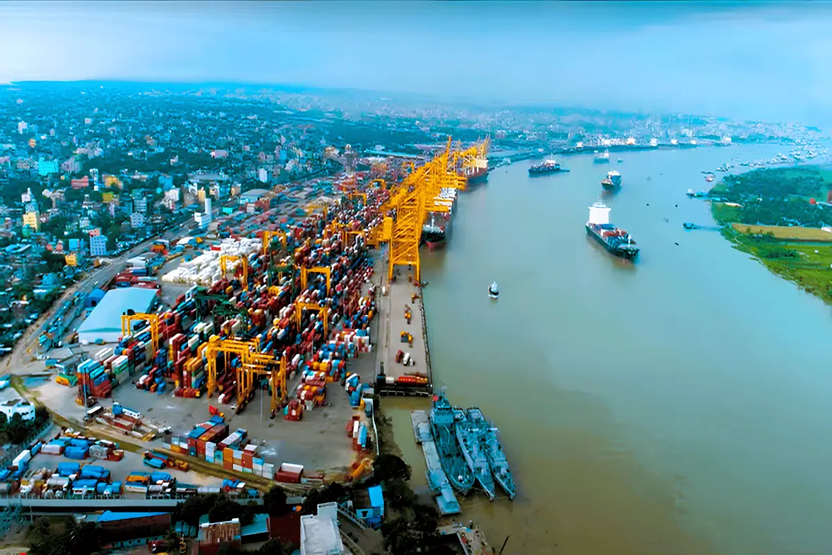 Two fuel shipments to reach Ctg Port Wednesday