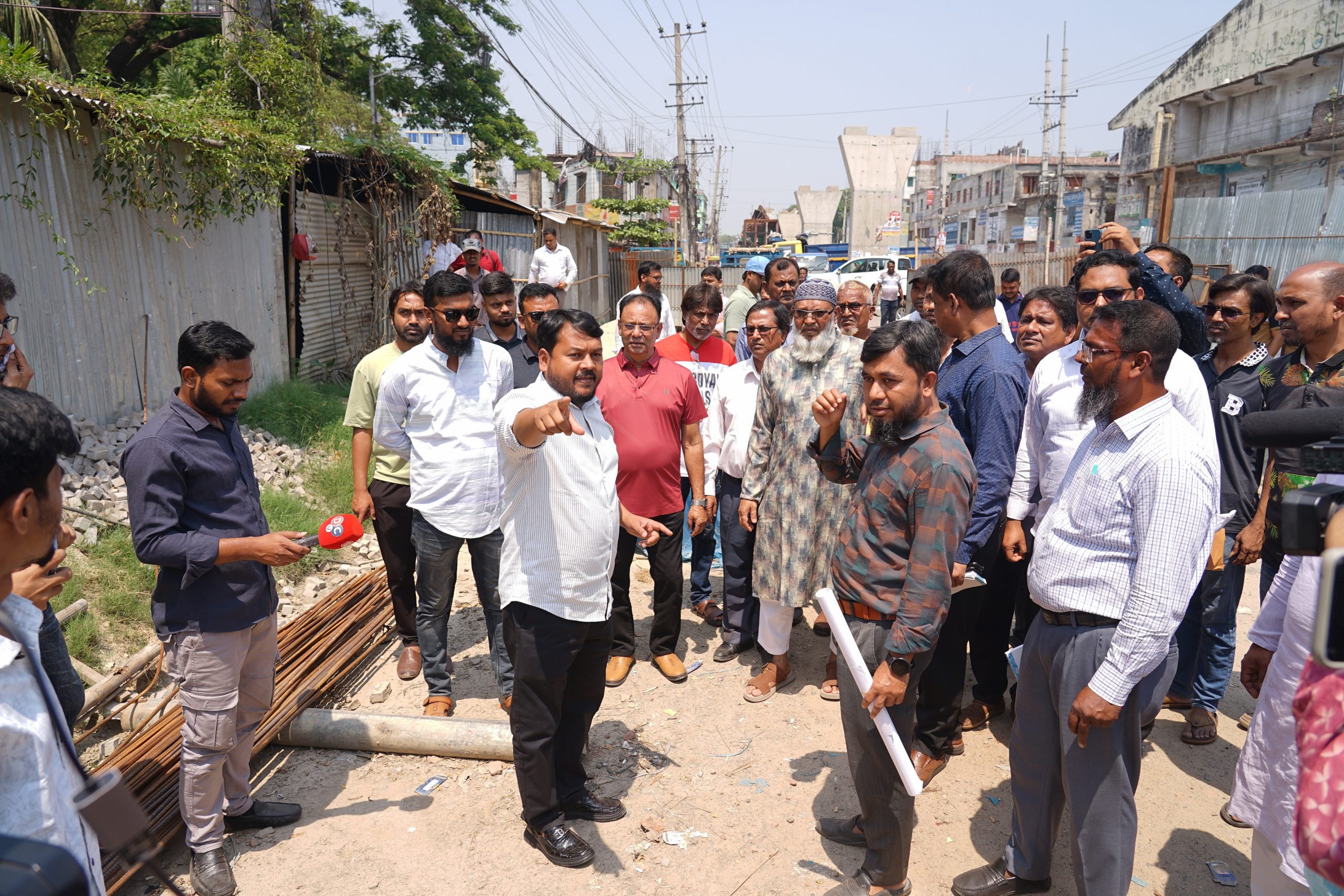 RASIC administrator inspects various development works including flyover Orders to remove contractor’s goods and open the road within seven days