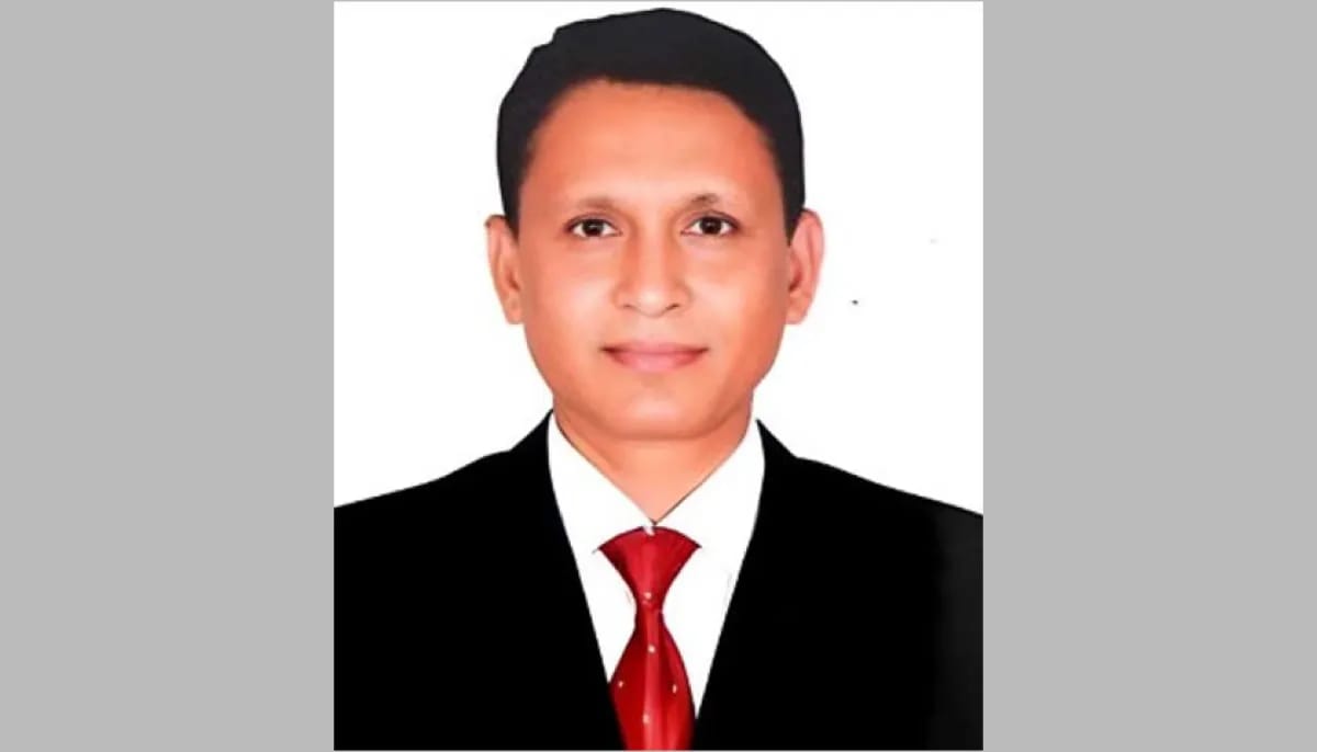 Professor Kamal Haider is the new secretary of the Dhaka Education Board.