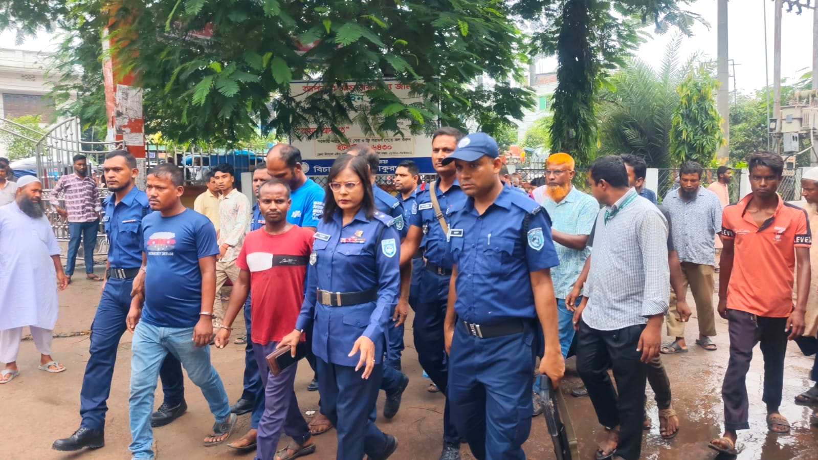 Three sentenced to life imprisonment in child rape case in Thakurgaon Three people sentenced to life