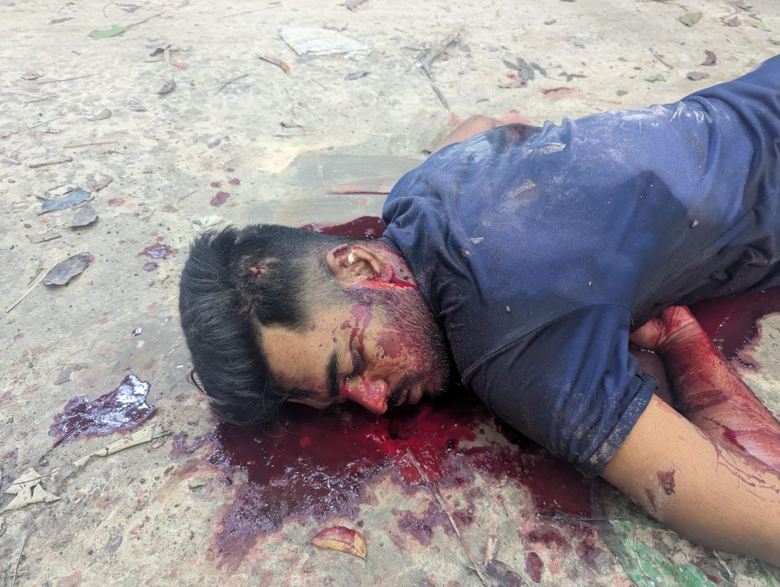 Young man stabbed to death in broad daylight in Jessore town